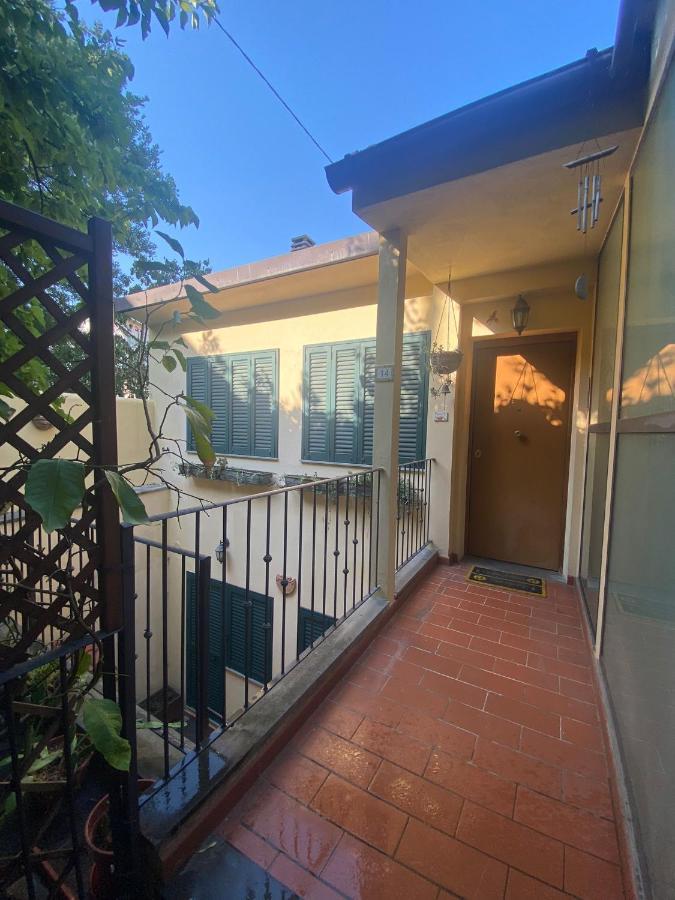 Appartamento Indipendente Con Giardino Fralu Florença Exterior foto