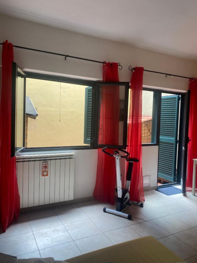 Appartamento Indipendente Con Giardino Fralu Florença Exterior foto