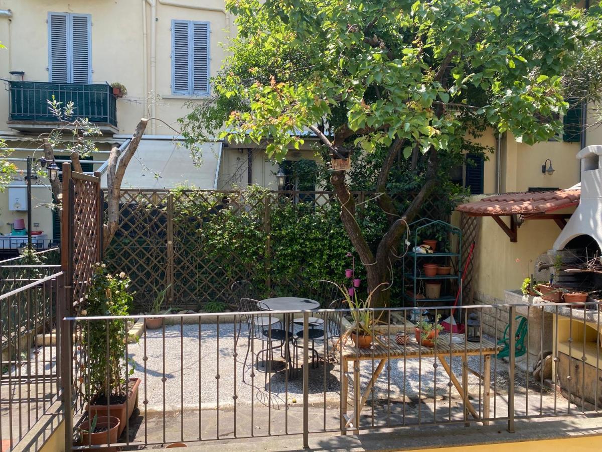 Appartamento Indipendente Con Giardino Fralu Florença Exterior foto